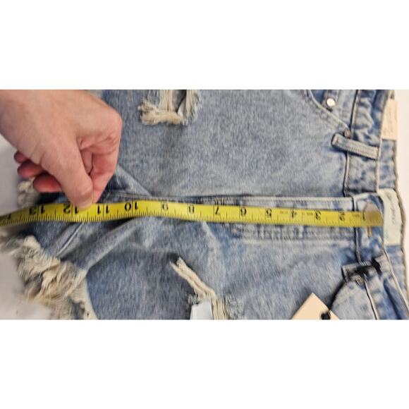 NWT Banjara 7 / 27 juniors distressed grunge denim jeans shorts super high rise - Picture 6 of 7